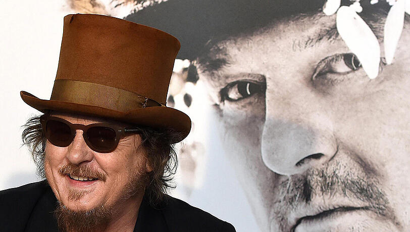 Zucchero ist mit einem neuen Album zurück. Zucchero ist mit einem neuen Album zurück.