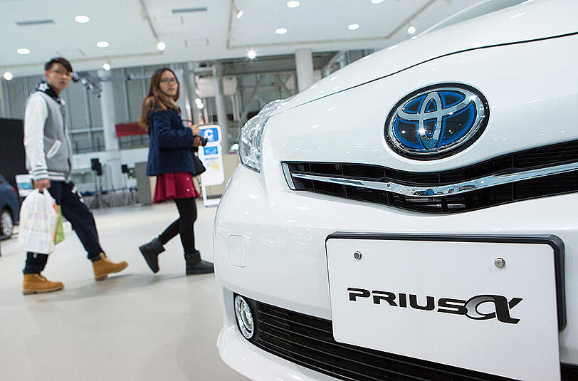 Der Rückruf betrifft alleine in Japan 340 000 Autos, daneben 160 000 Fahrzeuge in Europa und 120 000 in Nordamerika. Dabei gehe es auch um Prius-Modelle.