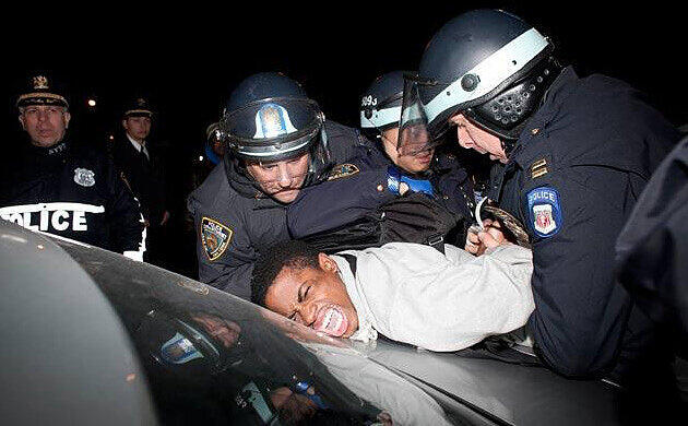 Die AZ zeigt die brutalsten Twitter-Bilder zum Hashtag #myNYPD!