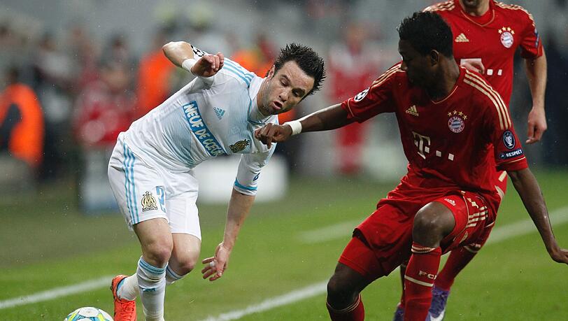 David Alaba über sein Zusammenspiel mit Franck Ribery: "Ich versteh mich ganz gut mit ihm. Ich weiß nicht, wieso es bei uns so gut läuft. Ich hoffe, es geht jetzt so weiter und ich glaube, das ist das wichtigere." David Alaba über sein Zusammenspiel mit Franck Ribery: "Ich versteh mich ganz gut mit ihm. Ich weiß nicht, wieso es bei uns so gut läuft. Ich hoffe, es geht jetzt so weiter und ich glaube, das ist das wichtigere."