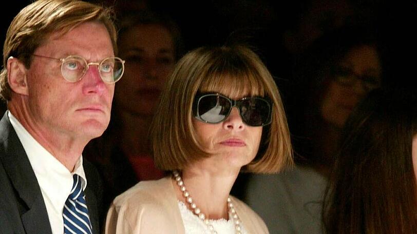 Shelby Bryan und Anna Wintour bei einer Modenschau im Jahr 2003.