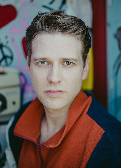 Der Schauspieler Silas Breiding.