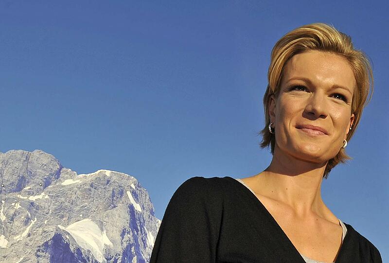 Maria Höfl-Riesch schießt zurück und äußert sich zur jüngsten Wasi-Kritik an ihrem neuen Buch.
