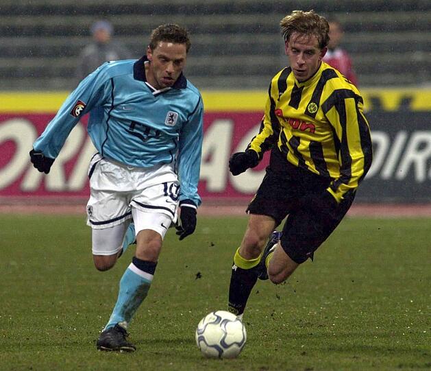 und Jörg Heinrich hatten parallel mit Dortmund verhandelt - und dort auch unterschrieben,...