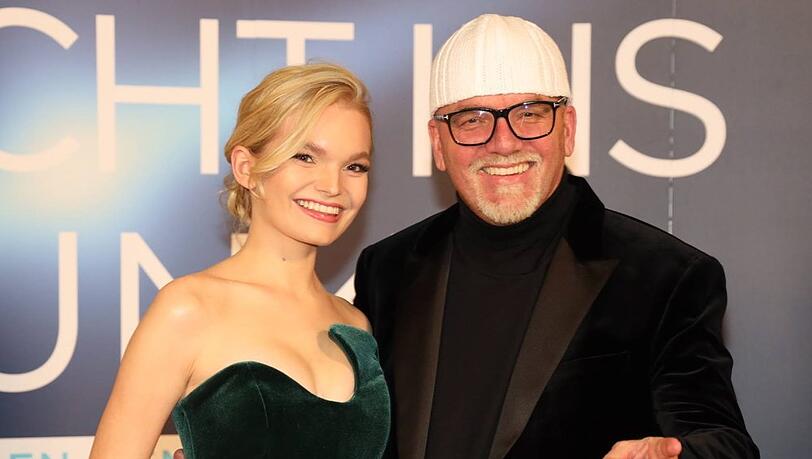 2025 hatten noch DJ Ötzi und seine Tochter Lisa-Marie Friedle gemeinsam durch die Sendung geführt. 2025 hatten noch DJ Ötzi und seine Tochter Lisa-Marie Friedle gemeinsam durch die Sendung geführt.