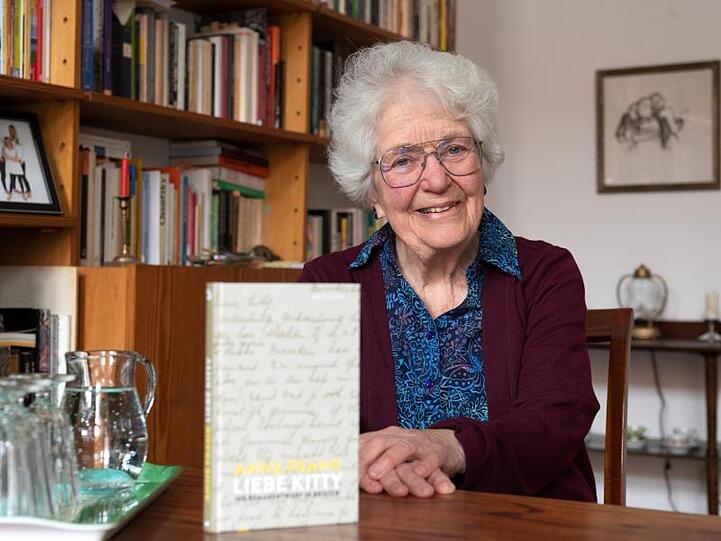Laureen Nussbaum beim dpa-Interview über das Buch "Anne Frank - Liebe Kitty".