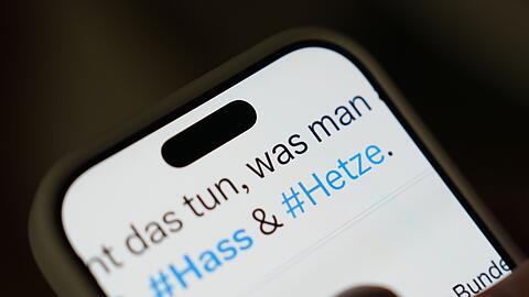 Bei den meisten Beschwerden aus Deutschland geht es um Beitr&auml;ge auf Instagram, Facebook oder TikTok. (Symbolbild)