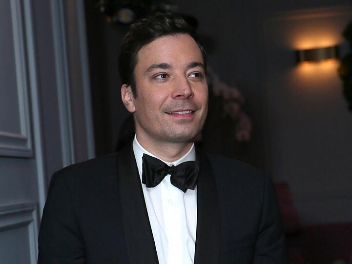 Seine Debüt-Folge der "Tonight Show" feierte Jimmy Fallon mit hohen Gästen