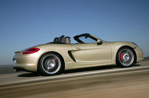 Der Boxster, ein klassisch-moderner Roadster: Platz für zwei Passagiere, Mittelmotor, knackige Formen und kein Dach überm Kopf.