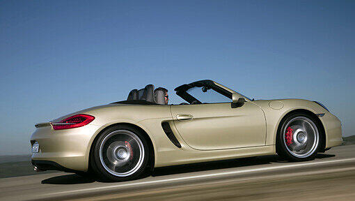 Der Boxster, ein klassisch-moderner Roadster: Platz für zwei Passagiere, Mittelmotor, knackige Formen und kein Dach überm Kopf. Der Boxster, ein klassisch-moderner Roadster: Platz für zwei Passagiere, Mittelmotor, knackige Formen und kein Dach überm Kopf.