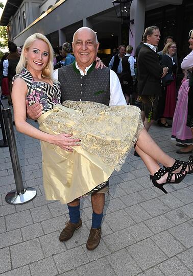 Axel Munz mit Freundin Yvonne "Yve" Marwan.