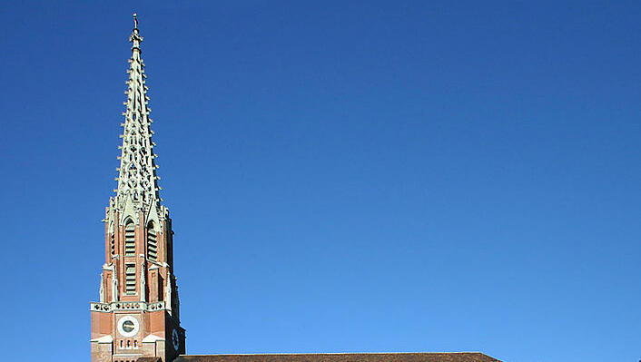 Die Mariahilfkirche in der Au. Die Mariahilfkirche in der Au.