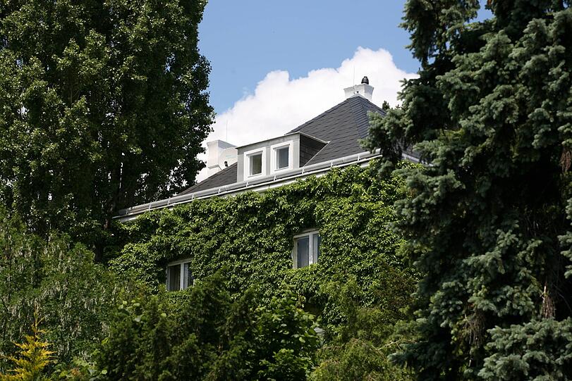 Bis zu seinem Tod im Jahre 2011 wohnte Peter Alexander in seiner Villa.