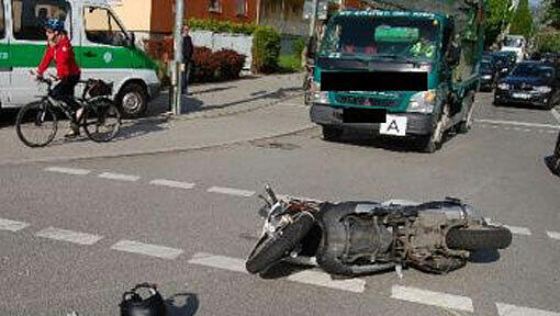 Kreuzung Passauer Straße, Johann-Clanze-Straße: Hier ereignete sich der Unfall. Kreuzung Passauer Straße, Johann-Clanze-Straße: Hier ereignete sich der Unfall.