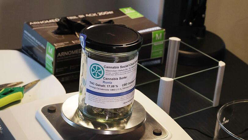 Vor wenigen Tagen wurde im Cannabis Social Club Erfurt erstmals Genusscannabis an Vereinsmitglieder ausgegeben.