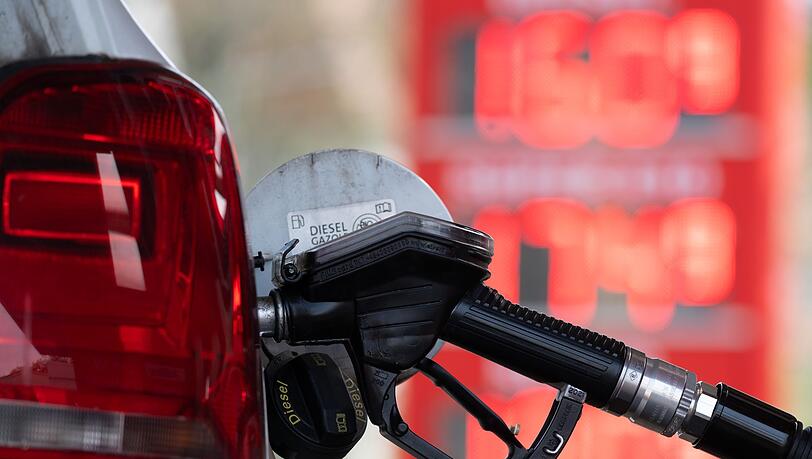 Tanken ist teurer geworden. (Archivbild)