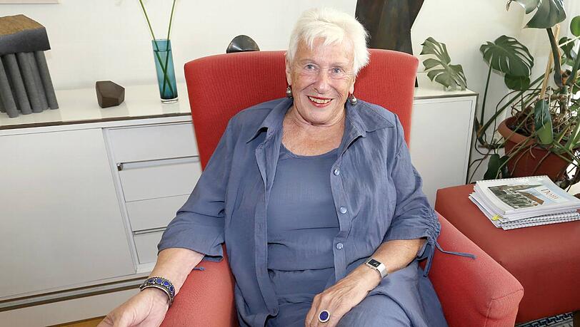 Ulrike Lutter (71) studiert Kunstgeschichte Ulrike Lutter (71) studiert Kunstgeschichte