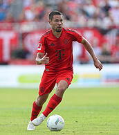 Raphaël Guerreiro dürfte wieder Ersatzmann für Davies werden (Archivbild).