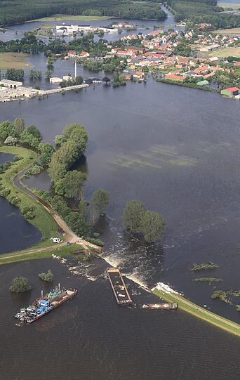 Die aktuellen Bilder vom Deich bei Fischbeck.