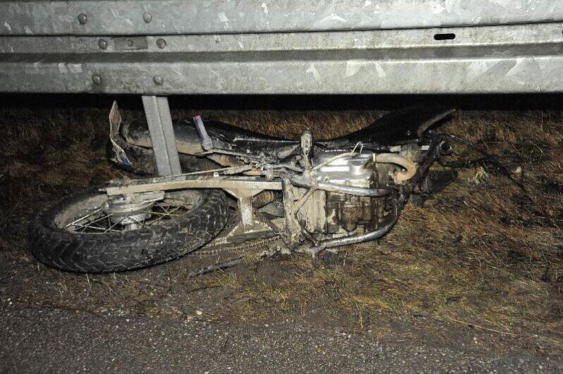 Horror-Crash: 16 Jahre alter Motorradfahrer tödlich verunglückt - Bayern - Abendzeitung München