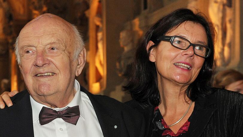Die Tochter des Kinderbuchautors Otfried Preußler, Susanne Preußler-Bitsch, hat im Streit um die Benennung des Gymnasiums in Pullach nach ihrem Vater eine Entscheidung getroffen. (Archivbild)