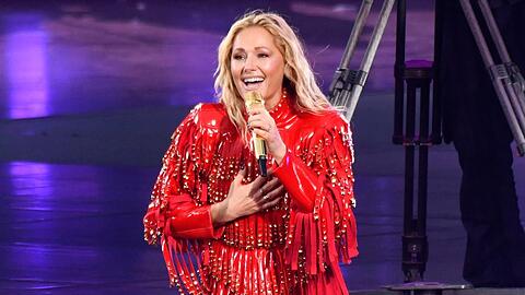 Helene Fischer freute sich beim Tourfinale auf Specialguest Florian Silbereisen. Helene Fischer freute sich beim Tourfinale auf Specialguest Florian Silbereisen.