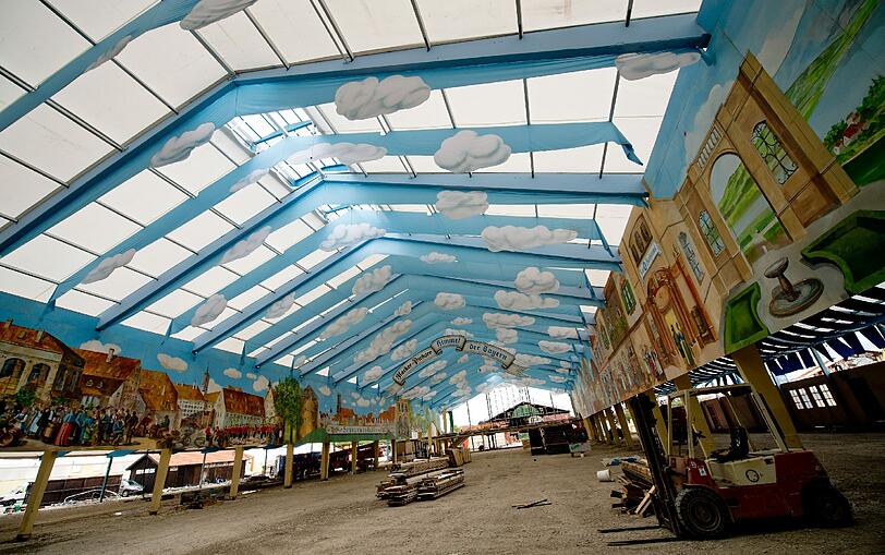 Nichtmal mehr einen Monat warten, dann ist es wieder soweit: Neue Bilder vom Wiesn-Aufbau.