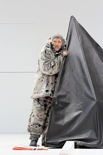 Am Südpol: Thomas Hampson als Roald Amundsen.