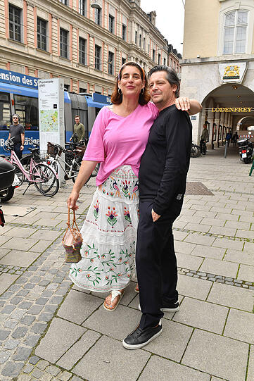 Elena Uhlig und Fritz Karl posierten gemeinsam für die Kameras