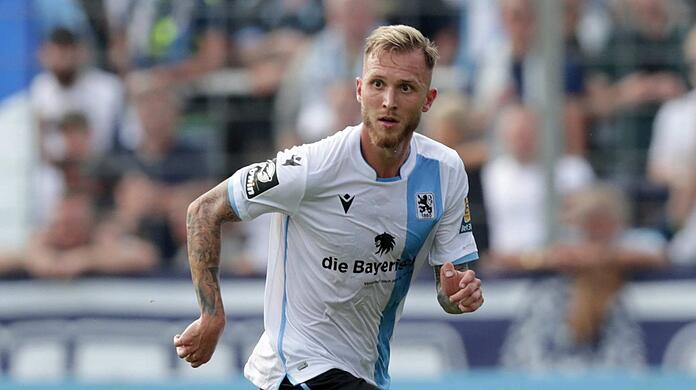 Tim Rieder könnte nach AZ-Infos  schon bald wieder im Löwen-Trikot auflaufen.