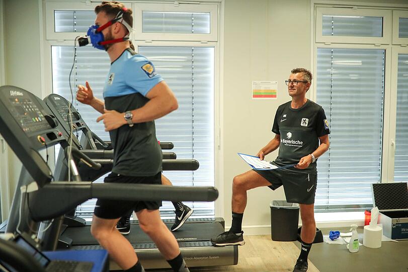 Wer war im Urlaub fleißig - und wer hat das Training schleifen lassen? Am Montag haben die Löwen nach der Sommerpause den obligatorischen Leistungscheck absolviert.