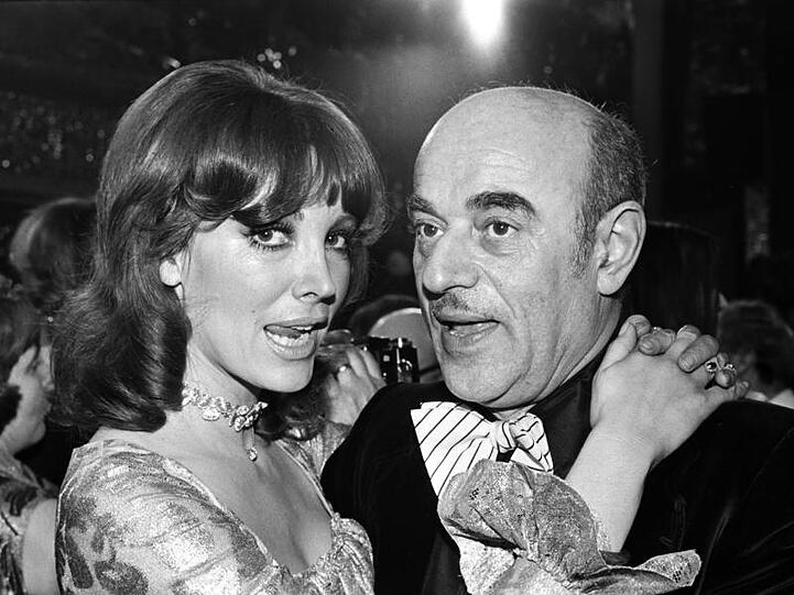 Petra Schürmann und Artur Brauner 1974 in München.
