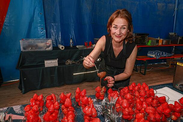 Julia Brodbeck hat sich von den gehypten Schoko-Erdbeeren des Londoner Borough Market inspirieren lassen.