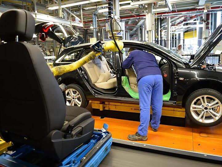 Produktion bei Opel in Rüsselsheim.