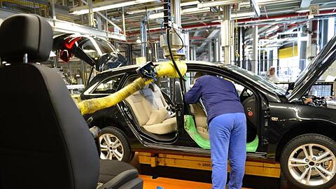 Produktion bei Opel in Rüsselsheim.