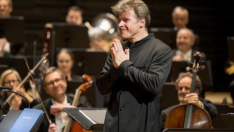 Der Dirigent Jakub Hrůša Der Dirigent Jakub Hrůša