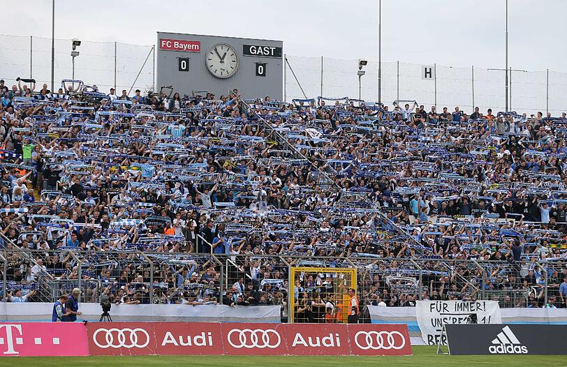 Die Bilder vom Amateur-Derby im Grünwalder-Straße.