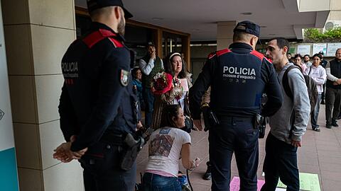 In Deutschland ist aktive Sterbehilfe strafbar.