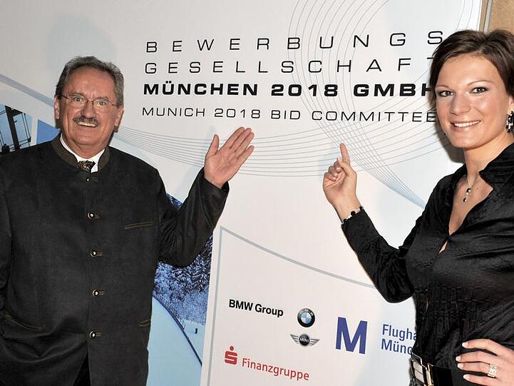 Auch OB Christian Ude und Ski-Star Maria Riesch werben für ein Öko-Olympia an der Isar.