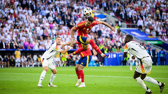 Köpfte Deutschland aus der Heim-Europameisterschaft: Spaniens Mikel Merino.