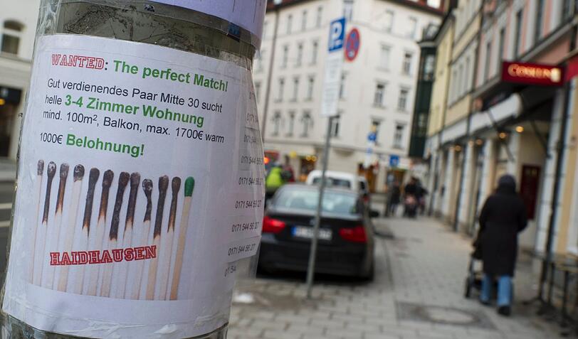 Wohnungen sind in München Mangelware. Hier bietet ein "gut verdienendes Paar" 1000 Euro Belohnung für die Vermittlung einer Bleibe.