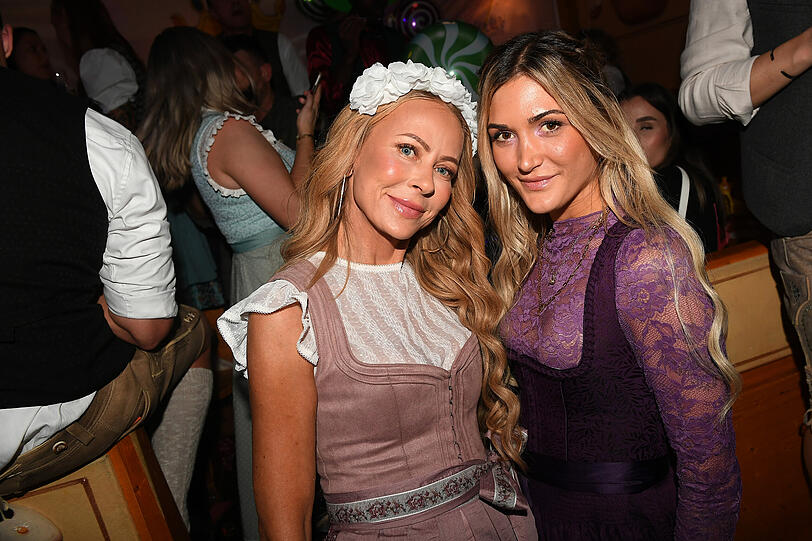 Jenny Elvers und Yara Linke