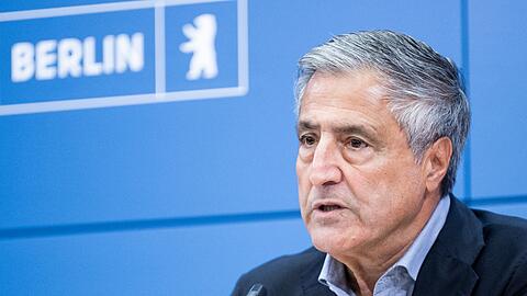 Niroomand erneuerte seine Kritik an Elif Eralp.