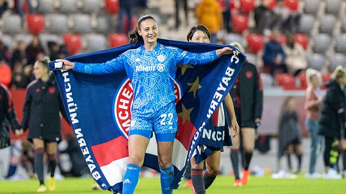Maria Luisa Grohs bleibt dem FC Bayern bis Sommer 2025 erhalten.