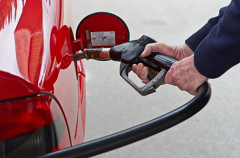 Der kräftige Rückgang der Energiepreise um 7,6 Prozent binnen Jahresfrist hält die Inflation in Deutschland niedrig.