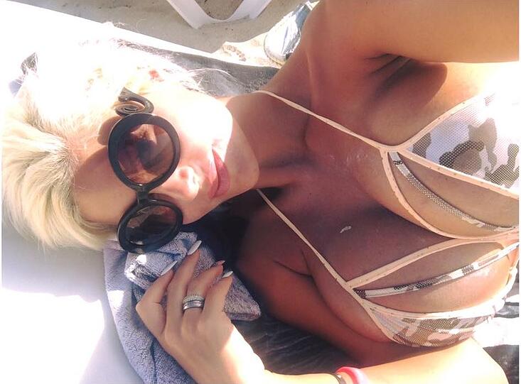 Sophia Wollersheim urlaubt auf Ibiza