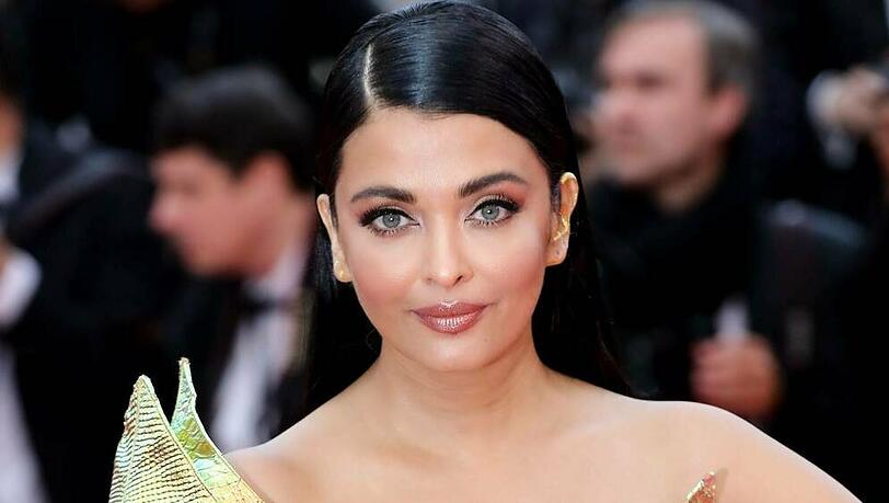 Bollywood-Star Aishwarya Rai Bachchan positiv auf das Coronavirus getestet Bollywood-Star Aishwarya Rai Bachchan positiv auf das Coronavirus getestet