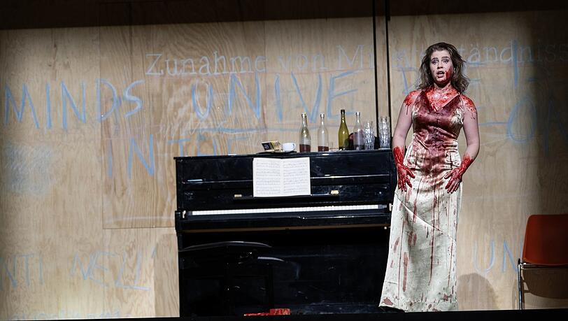 Vorsicht! Mord und Totschlag: Der Doppelabend &bdquo;Auf und Ab im Prinzregententheater.