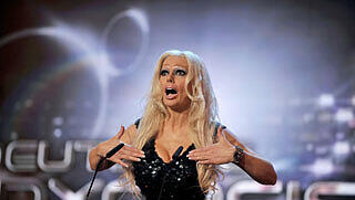 Überzeugende Darbietung: Comedienne Martina Hill als Daniela Katzenberger. Überzeugende Darbietung: Comedienne Martina Hill als Daniela Katzenberger.