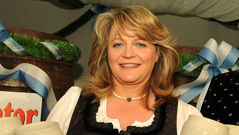 Alexandra Schörghuber hat den Geschäftsmann Bernd Werndl geheiratet. Alexandra Schörghuber hat den Geschäftsmann Bernd Werndl geheiratet.